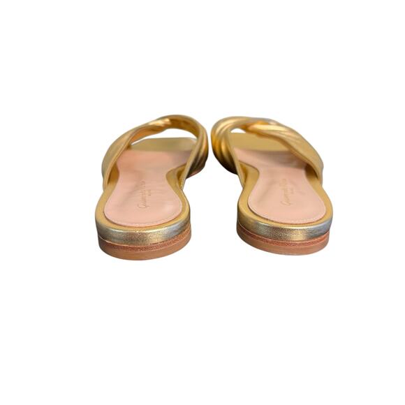 Gianvito Rossi NIB Selene Flat Sandal in Gold Size 39.5 - Picture 7 of 11